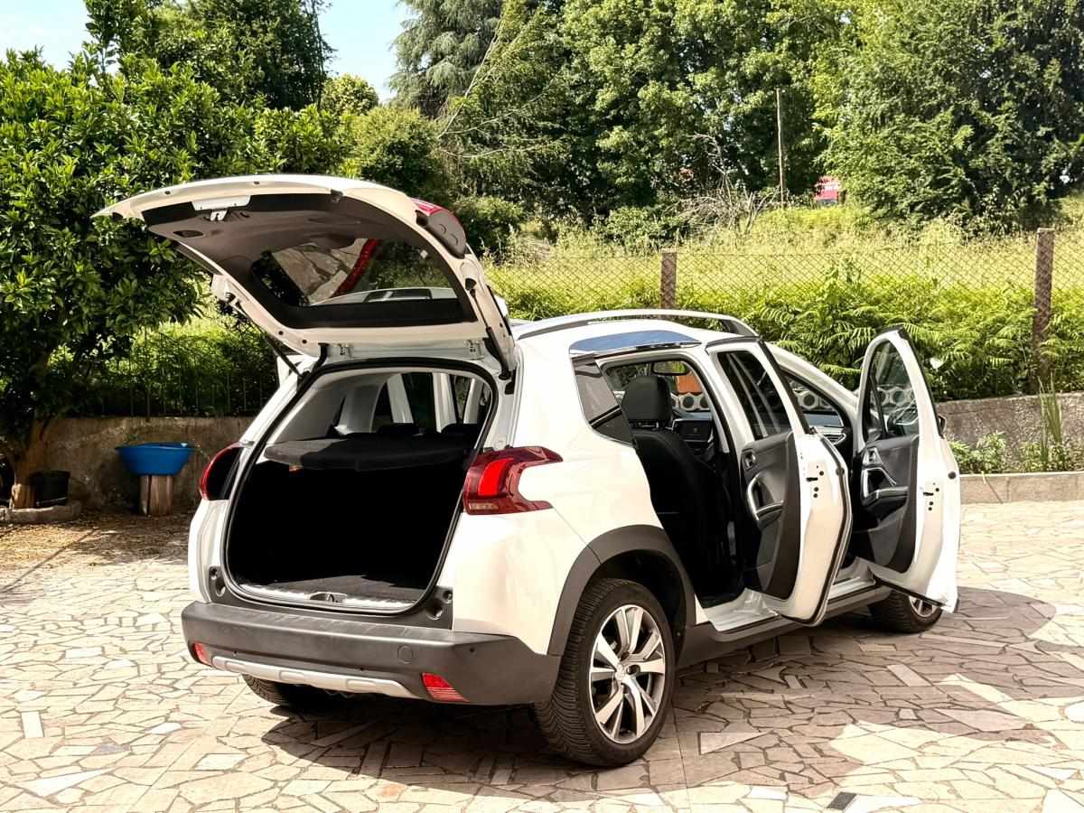 peugeot-2008-2016-gasolina-1199cc