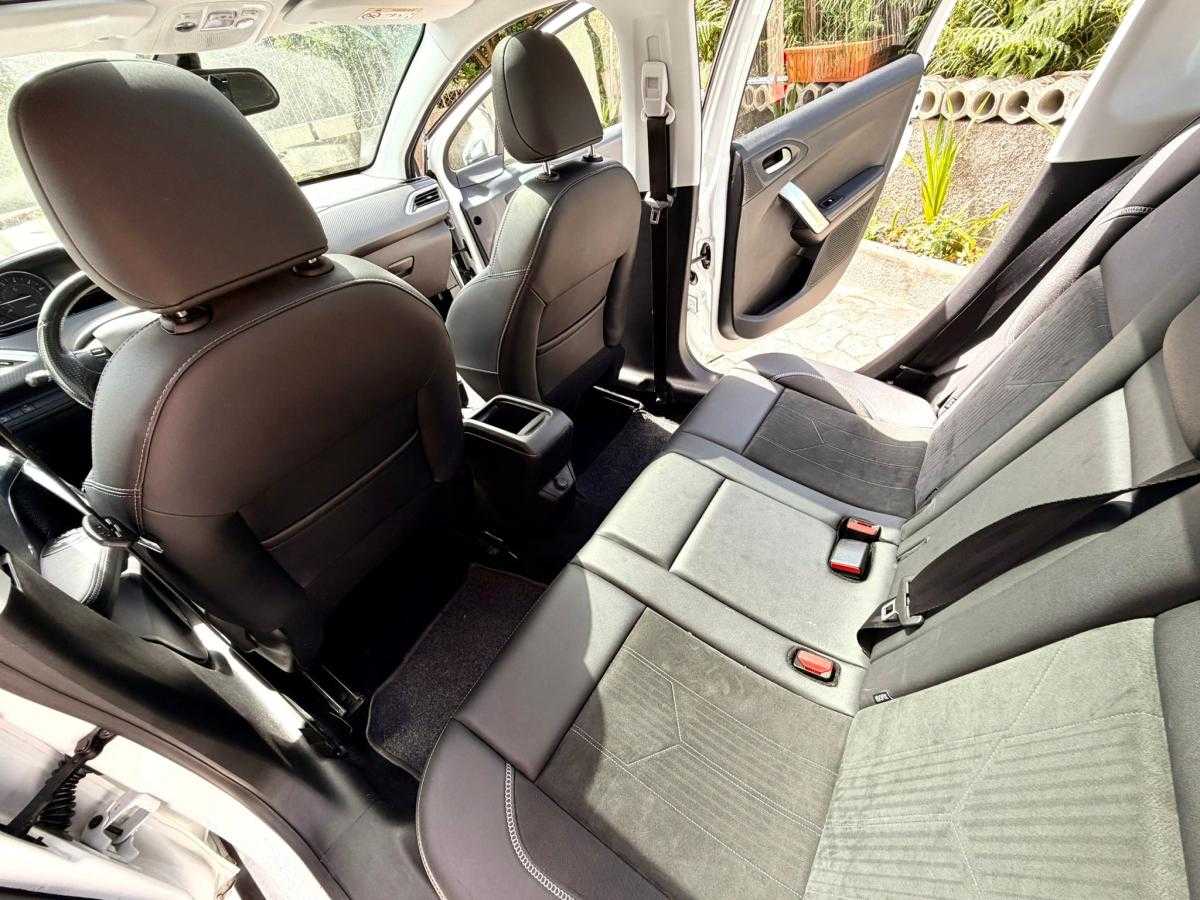 peugeot-2008-2016-gasolina-1199cc