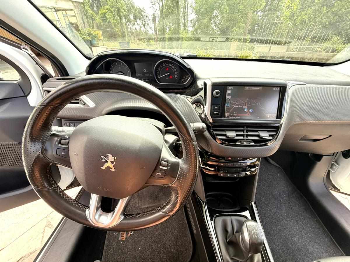 peugeot-2008-2016-gasolina-1199cc