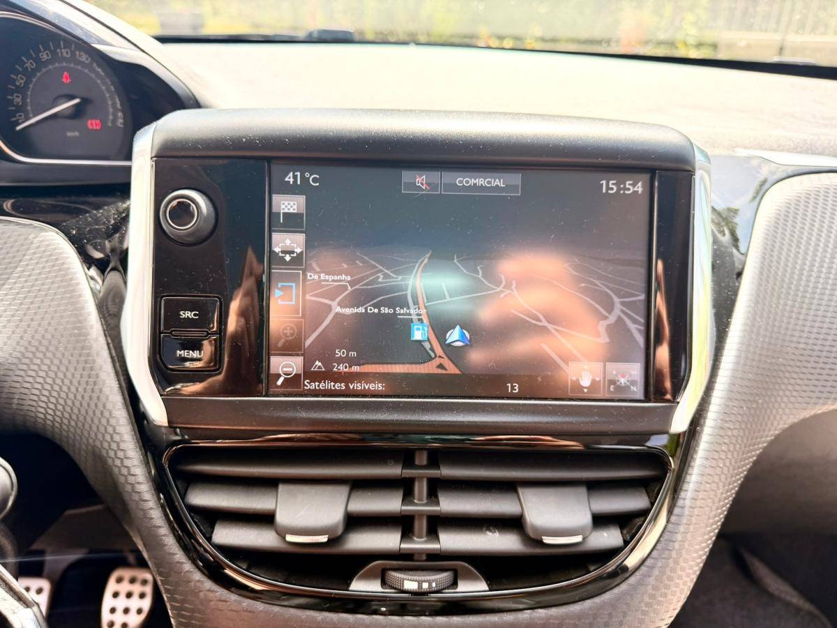 peugeot-2008-2016-gasolina-1199cc