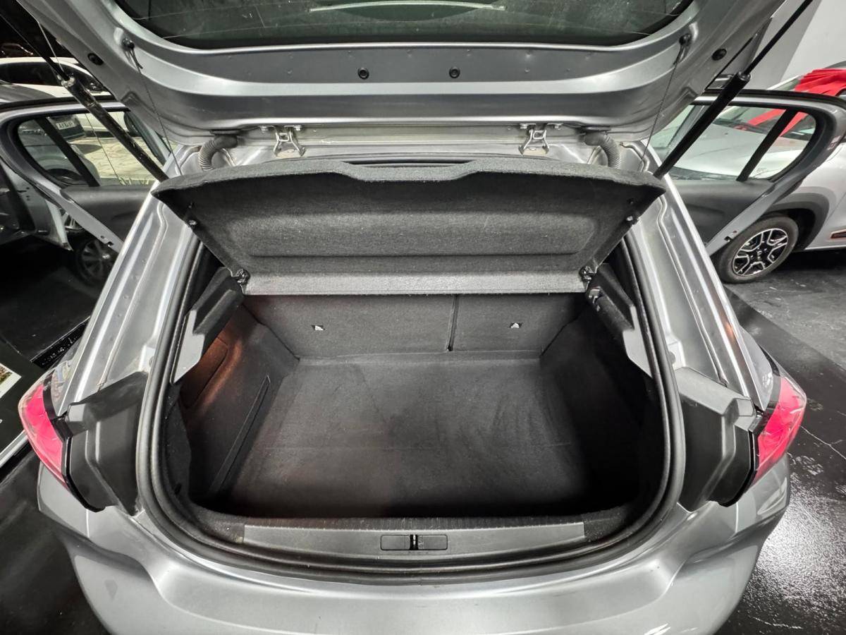 peugeot-208-2020-gasolina-1199cc