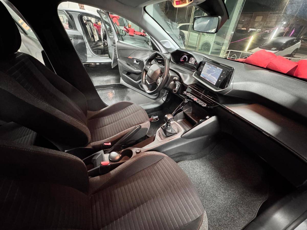 peugeot-208-2020-gasolina-1199cc