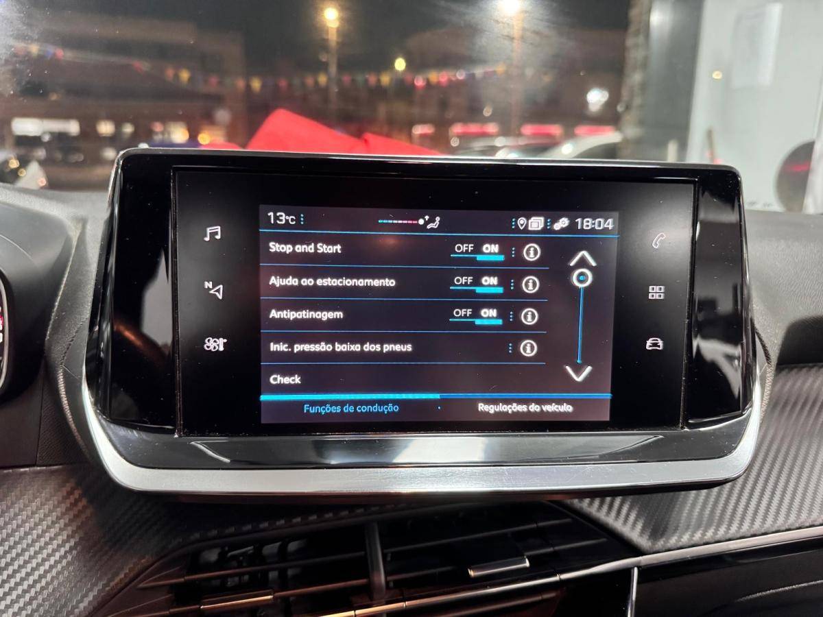peugeot-208-2020-gasolina-1199cc