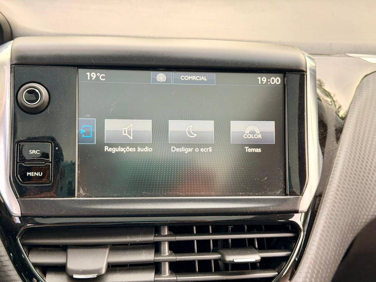 peugeot-2008-2017-gasolina-1199cc
