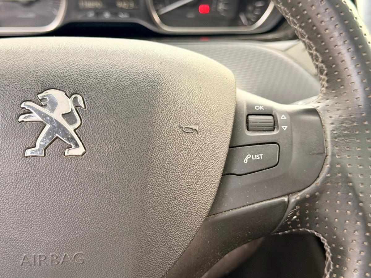 peugeot-2008-2017-gasolina-1199cc