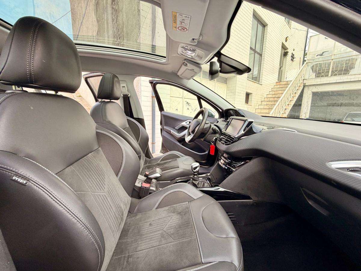 peugeot-2008-2017-gasolina-1199cc