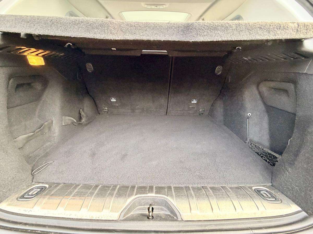peugeot-2008-2017-gasolina-1199cc