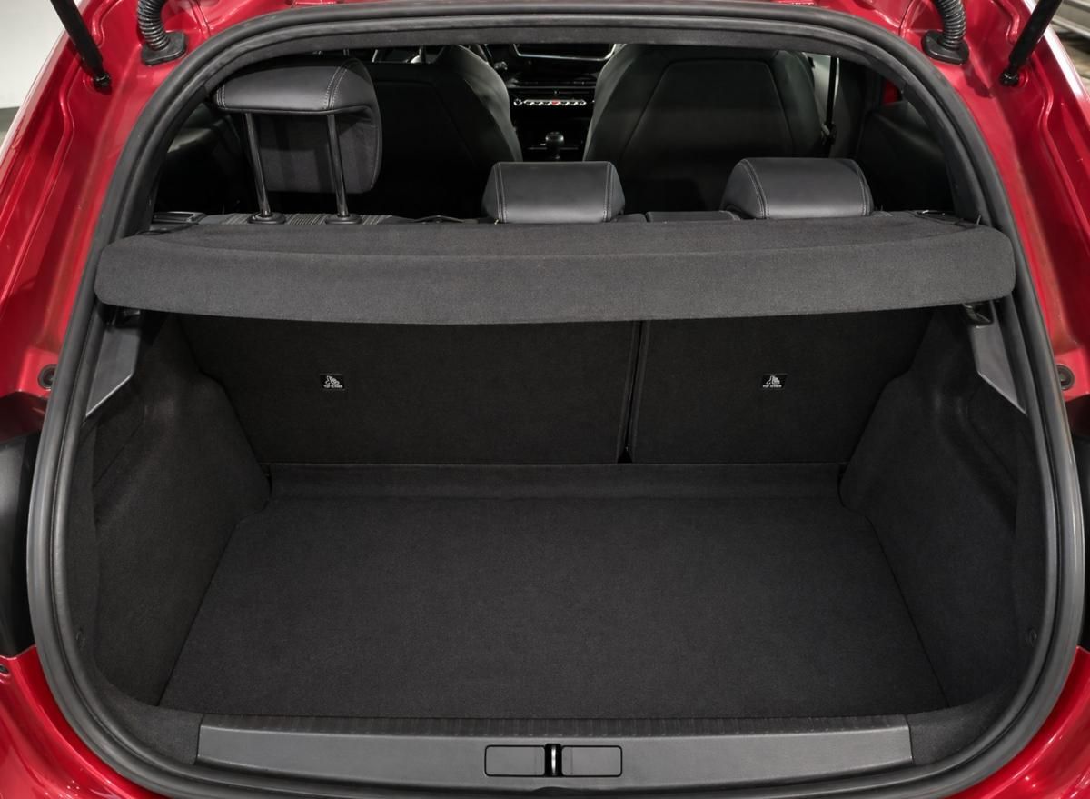 peugeot-208-2020-gasolina-1199cc