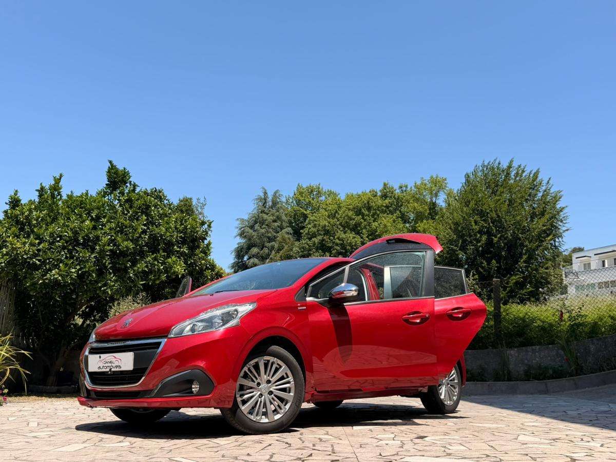 peugeot-208-2017-gasolina-1199cc