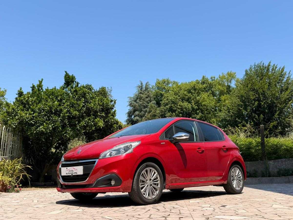peugeot-208-2017-gasolina-1199cc