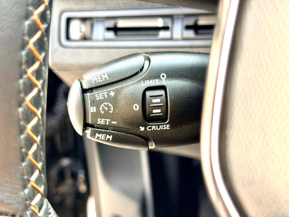 peugeot-3008-2016-gasolina-1199cc