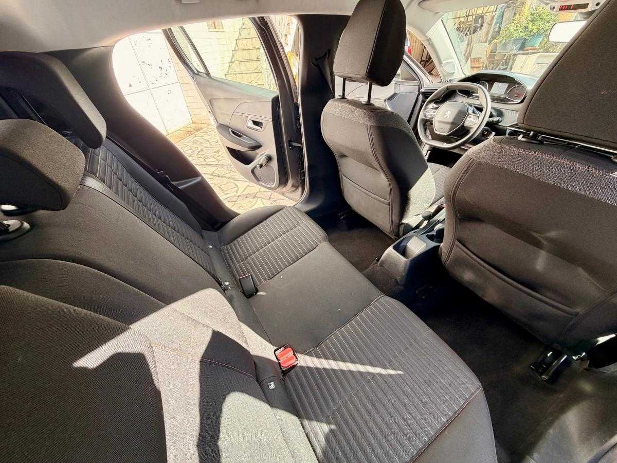 peugeot-208-2020-gasolina-1199cc
