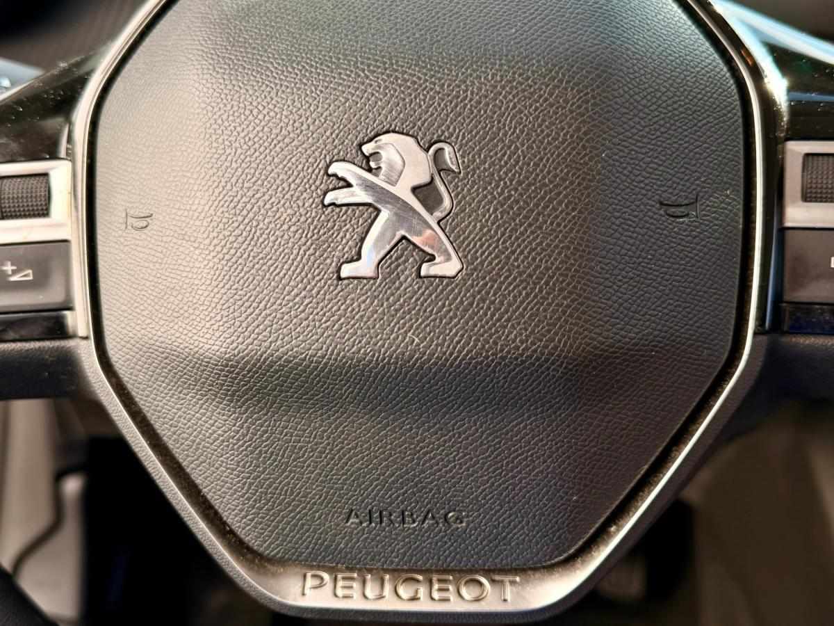 peugeot-208-2020-gasolina-1199cc