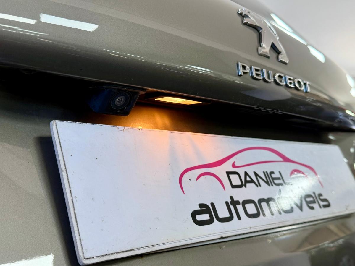 peugeot-2008-2016-gasolina-1199cc