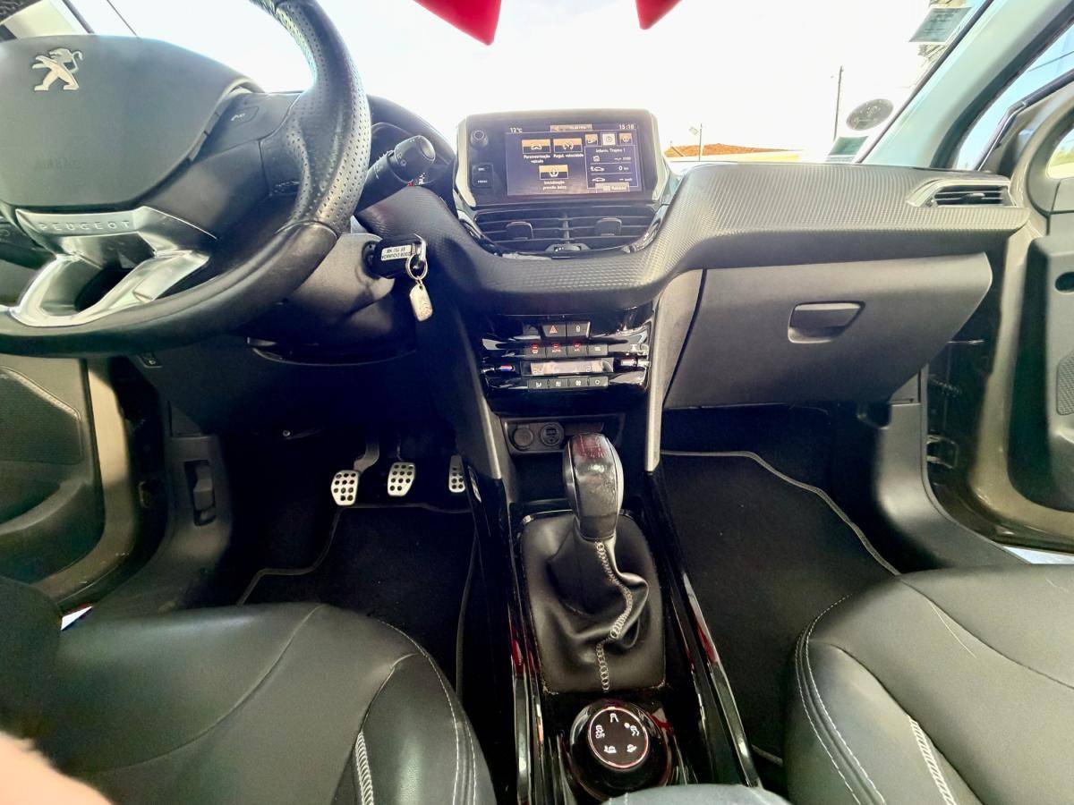 peugeot-2008-2016-gasolina-1199cc