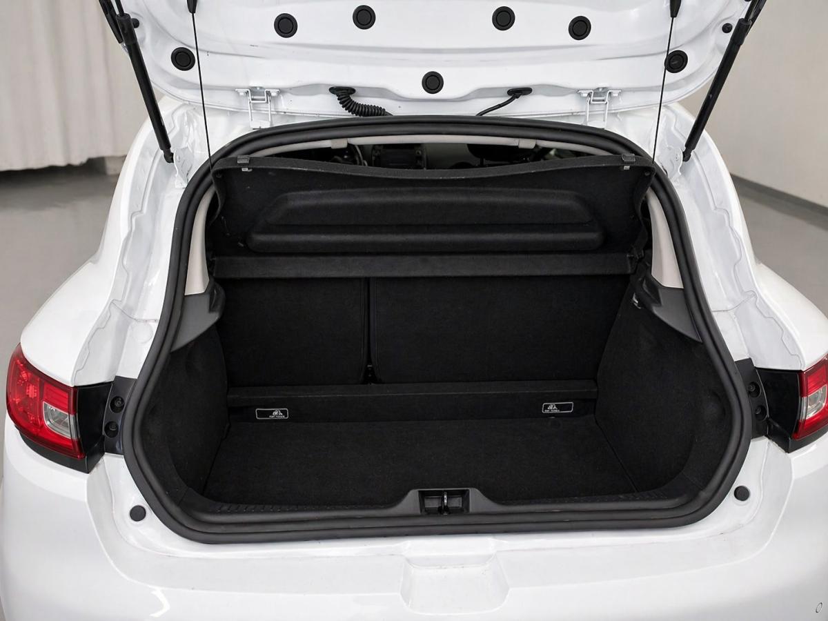 renault-clio-2015-gasolina-1149cc