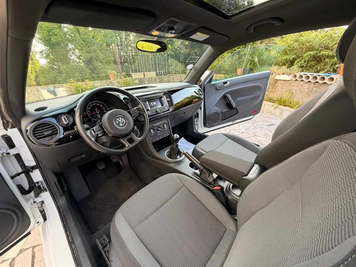 volkswagen-beetle-2012-gasolina-1197cc