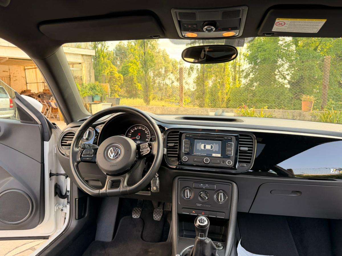 volkswagen-beetle-2012-gasolina-1197cc