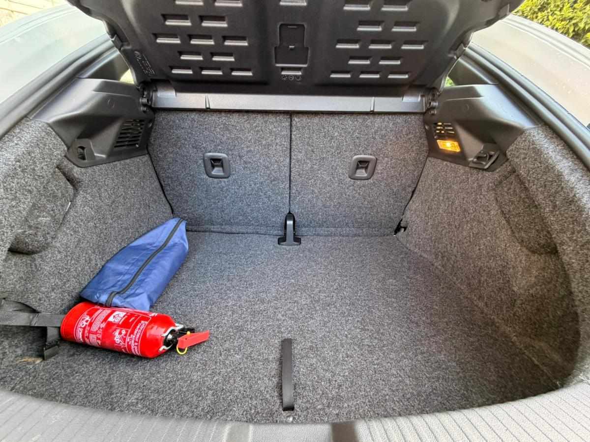 volkswagen-beetle-2012-gasolina-1197cc