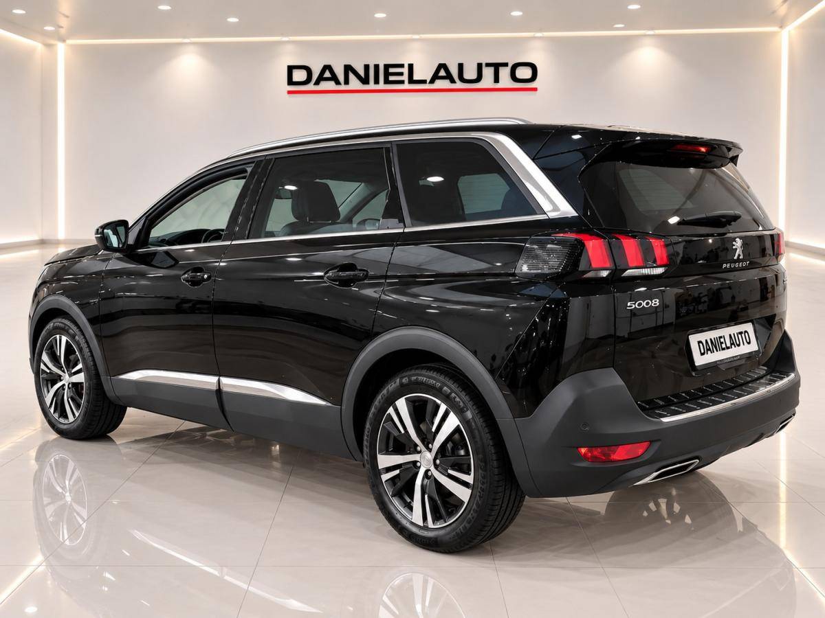 peugeot-5008-2018-gasolina-1199cc