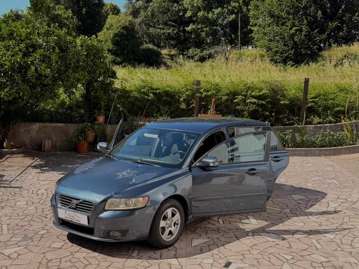 volvo-v50-2008-diesel-1560cc
