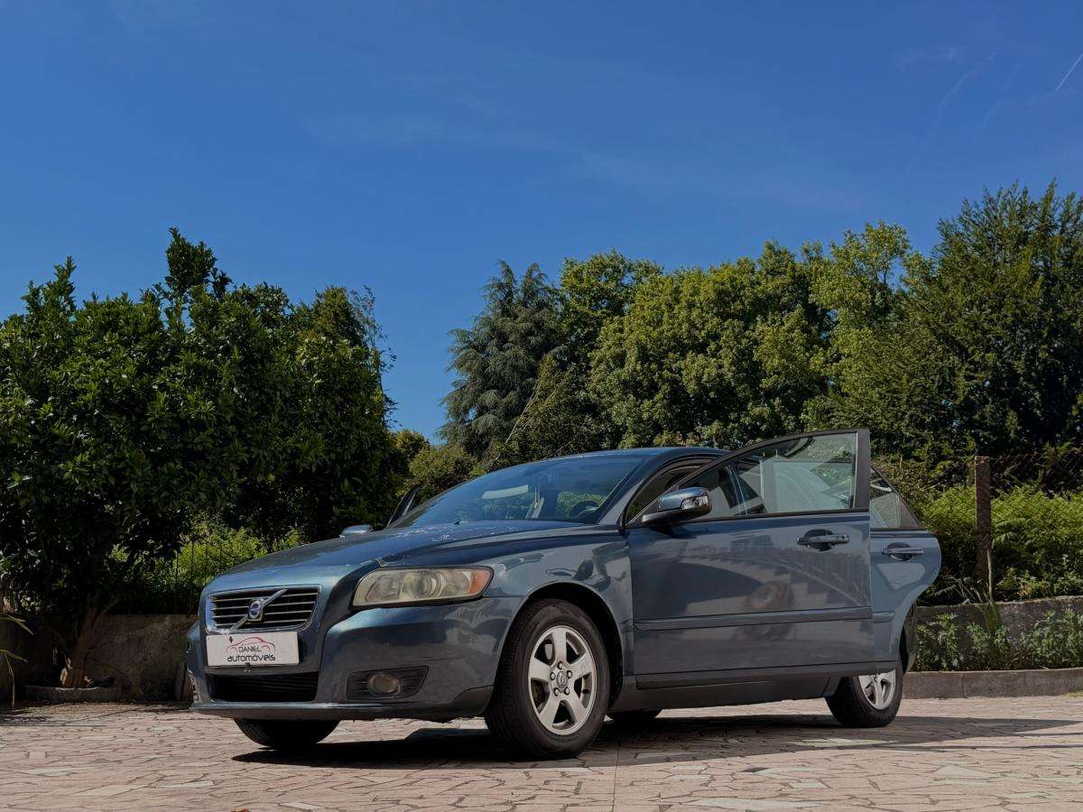 volvo-v50-2008-diesel-1560cc