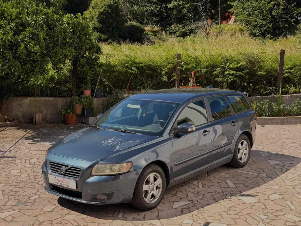 volvo-v50-2008-diesel-1560cc