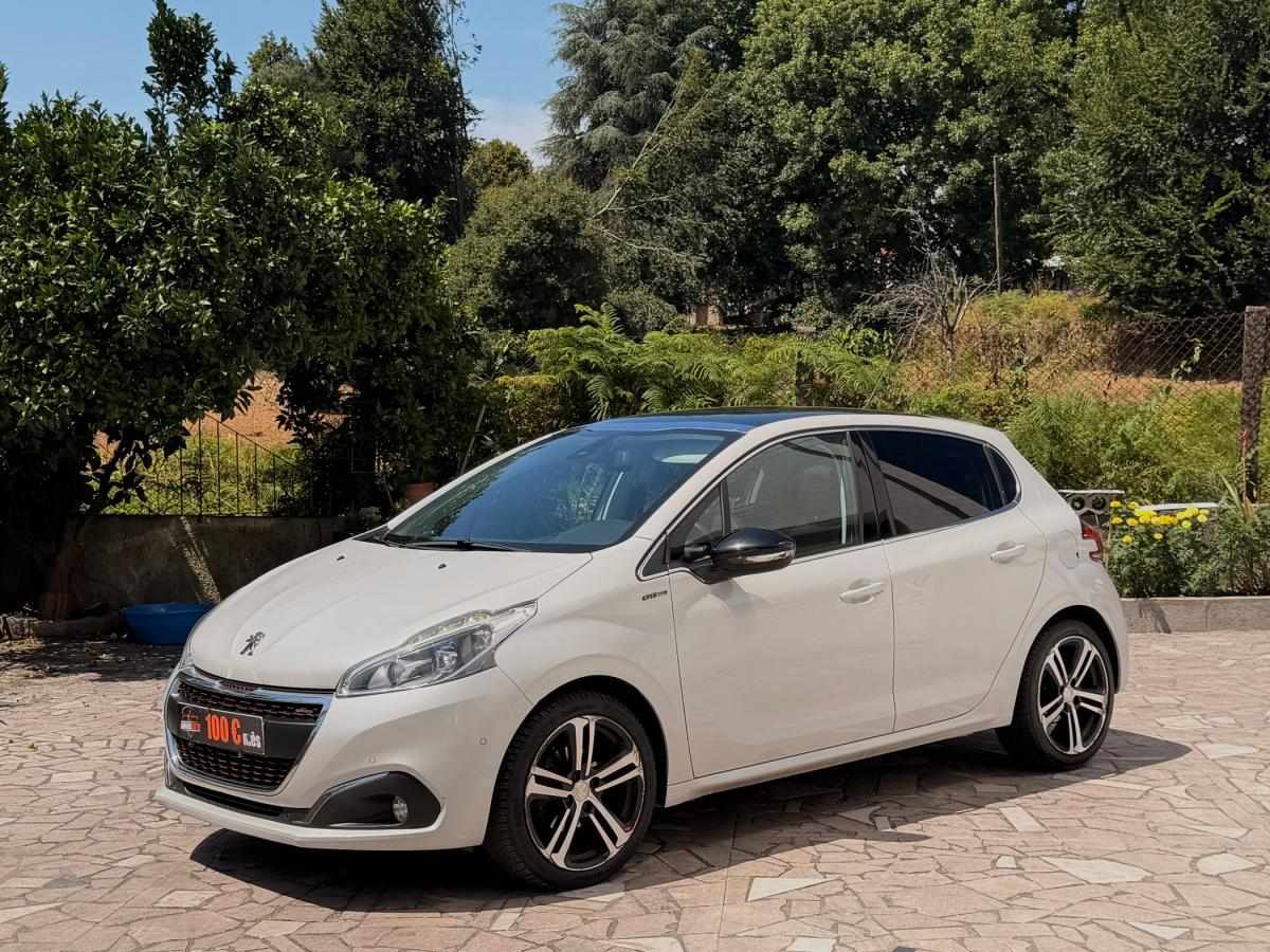 peugeot-208-2017-gasolina-1199cc