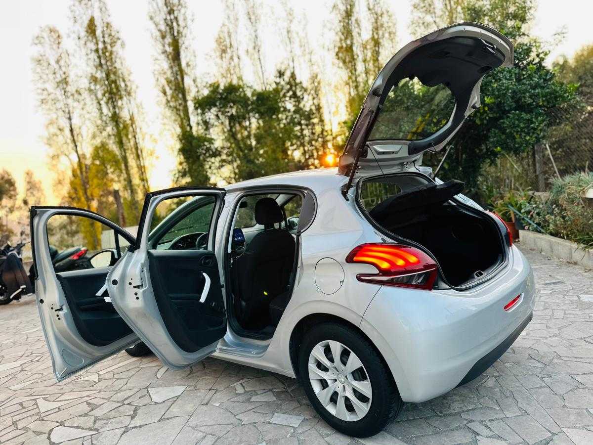 peugeot-208-2018-gasolina-999cc