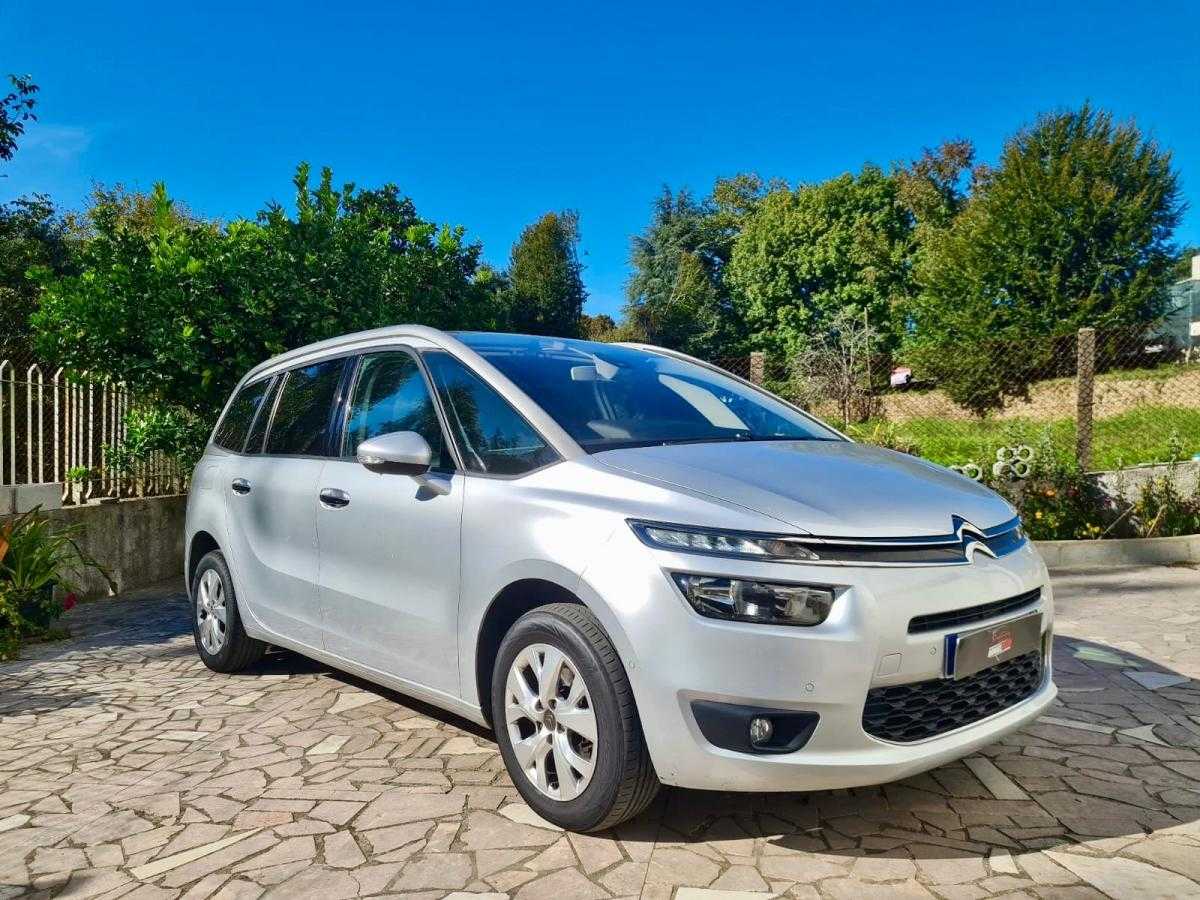 citroen-c4-grand-picasso-2015-diesel-1560cc