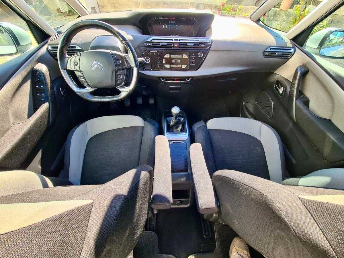 citroen-c4-grand-picasso-2015-diesel-1560cc