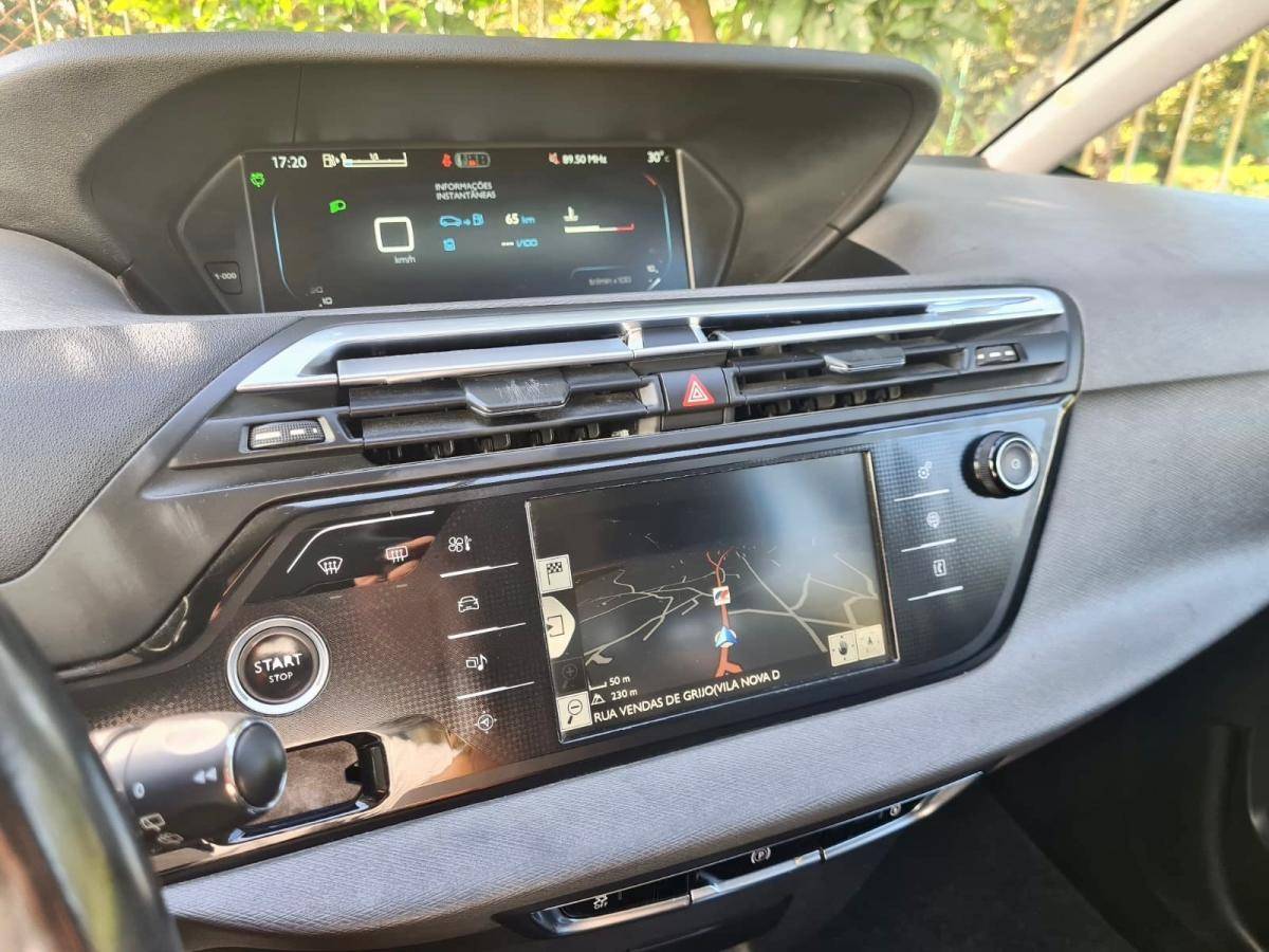 citroen-c4-grand-picasso-2015-diesel-1560cc