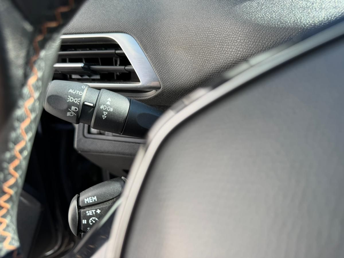 peugeot-3008-2017-gasolina-1199cc