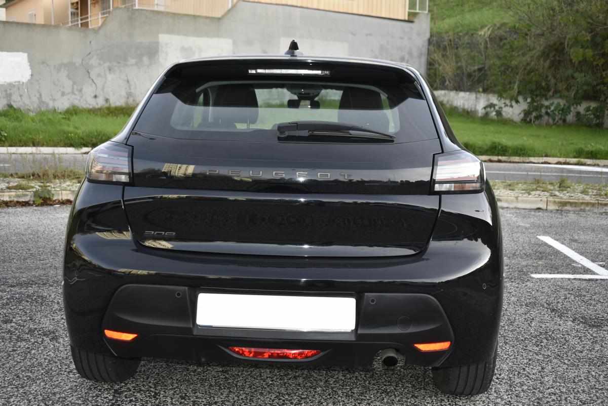 peugeot-208-1-2-puretech-2024-gasolina-1199cc