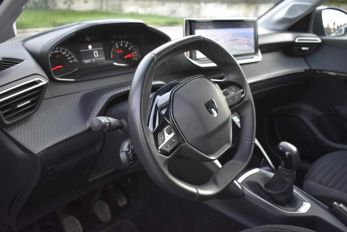 peugeot-208-1-2-puretech-2024-gasolina-1199cc