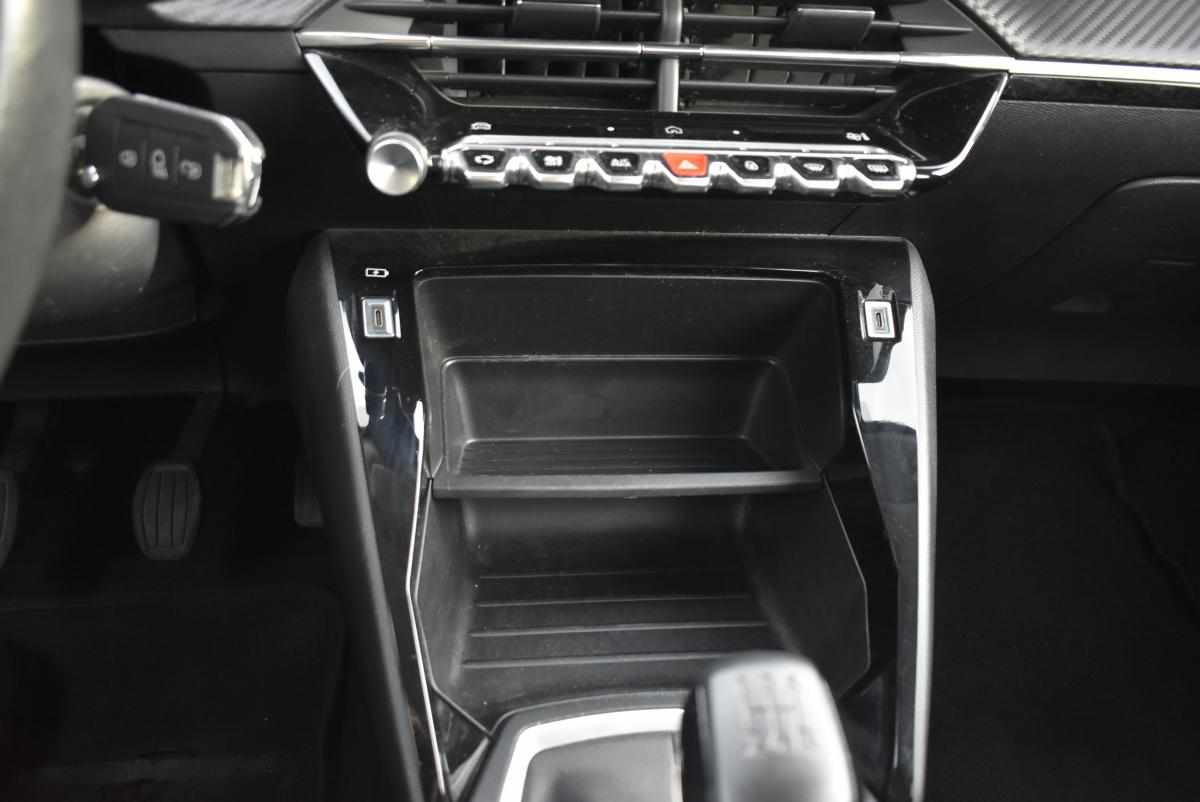 peugeot-208-1-2-puretech-2024-gasolina-1199cc