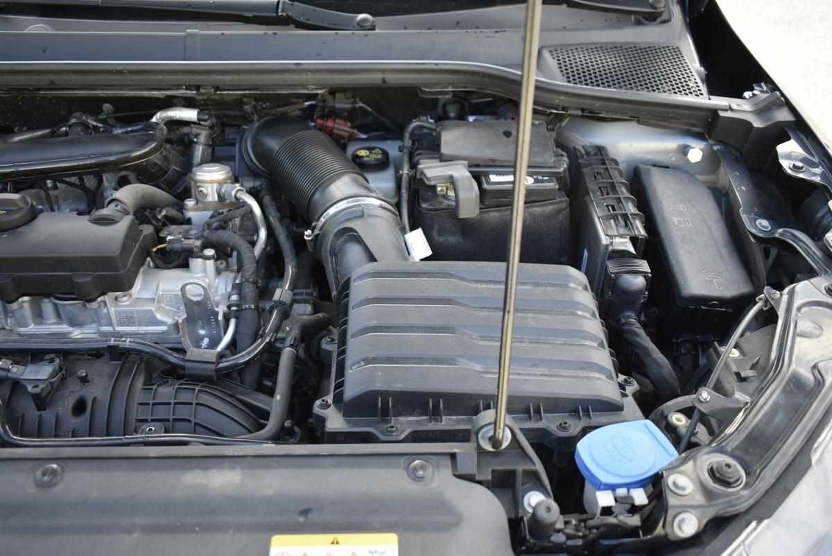 seat-arona-1-0-tsi-2023-gasolina-999cc