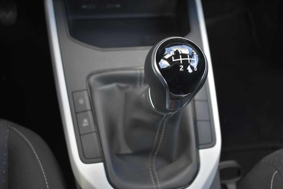 seat-arona-1-0-tsi-2023-gasolina-999cc