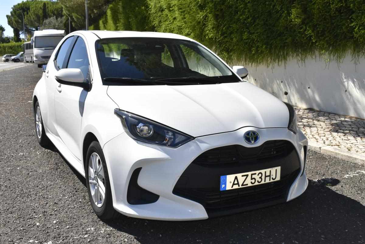 toyota-yaris-1-5-hybrid-2023-gasolina-1490cc