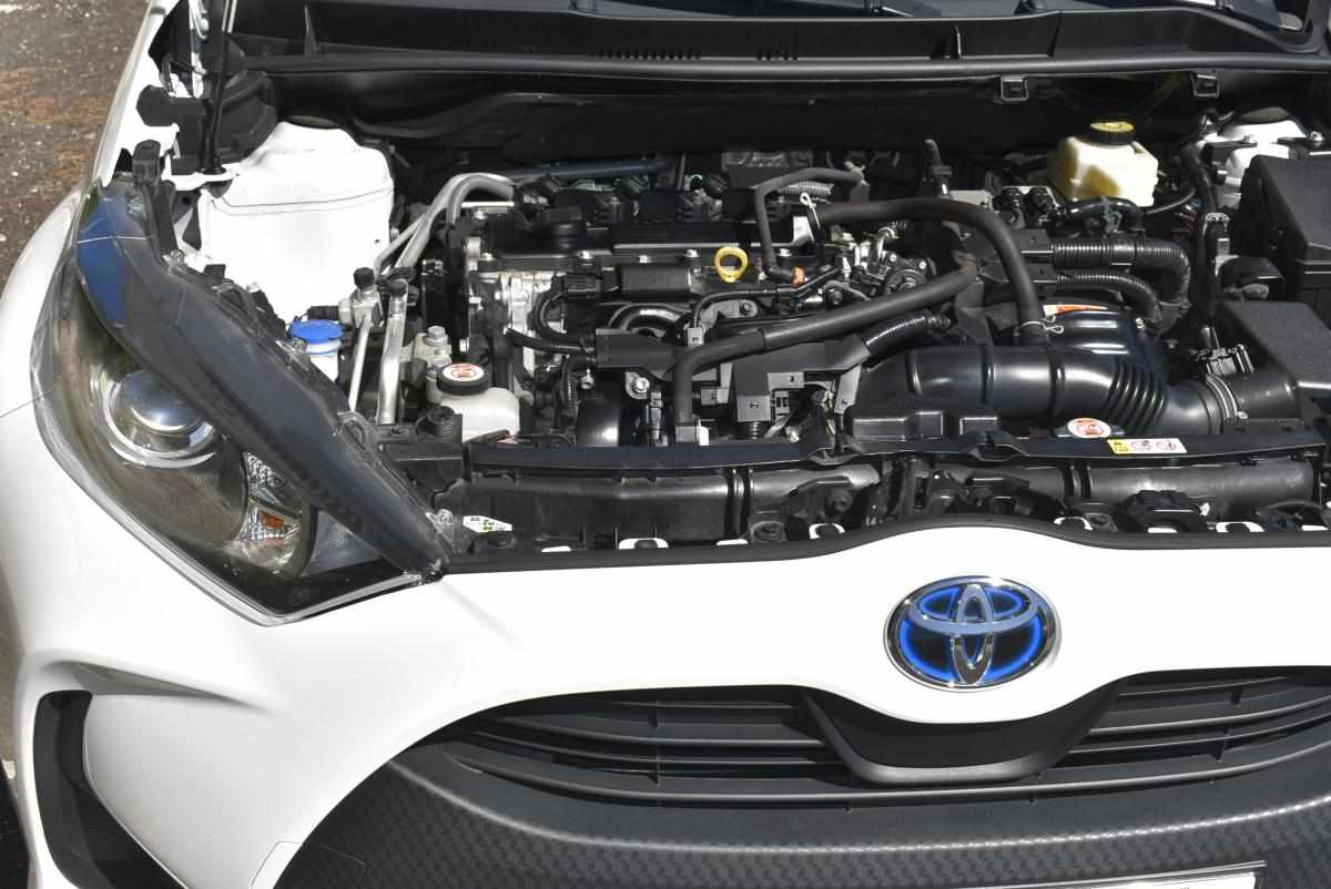 toyota-yaris-1-5-hybrid-2023-gasolina-1490cc