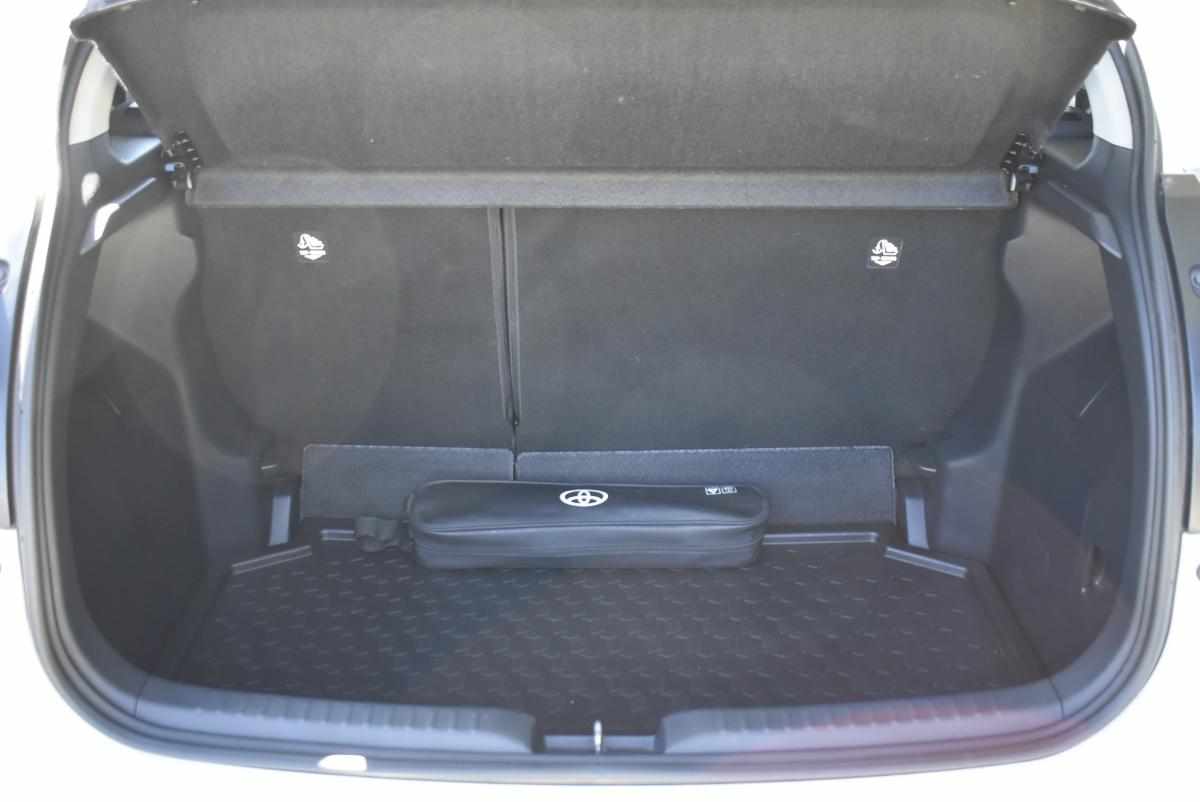 toyota-yaris-1-5-hybrid-2023-gasolina-1490cc