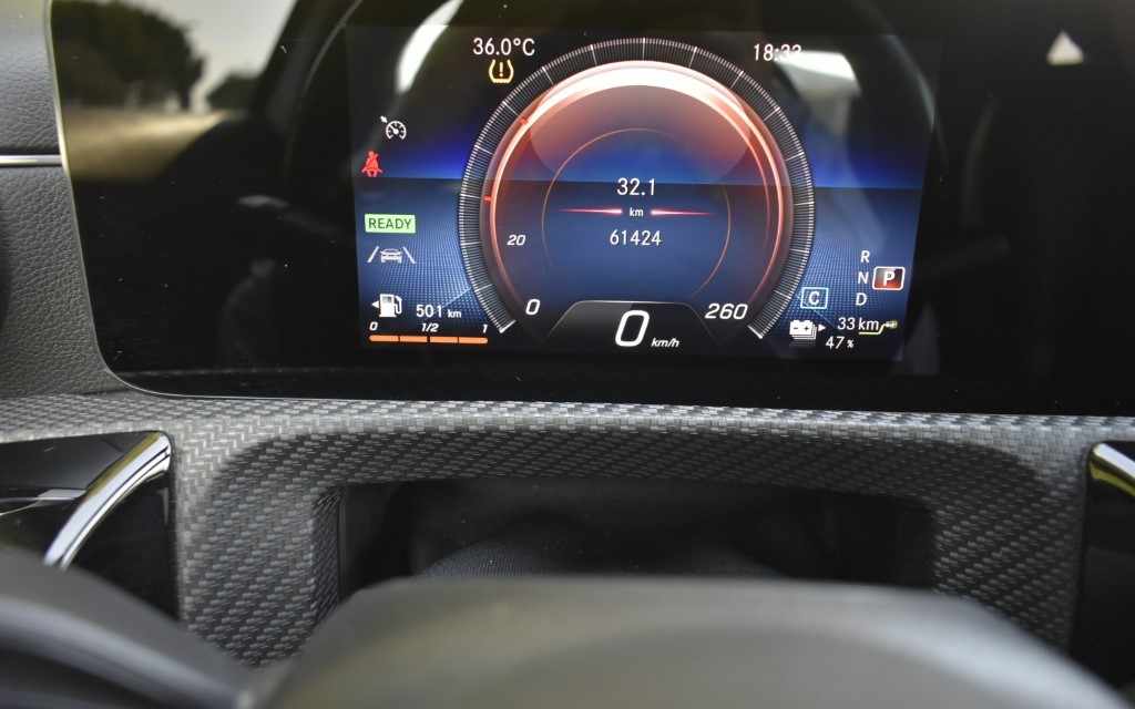 mercedes-benz-classe-a-a-250-e-2022-gasolina-1332cc