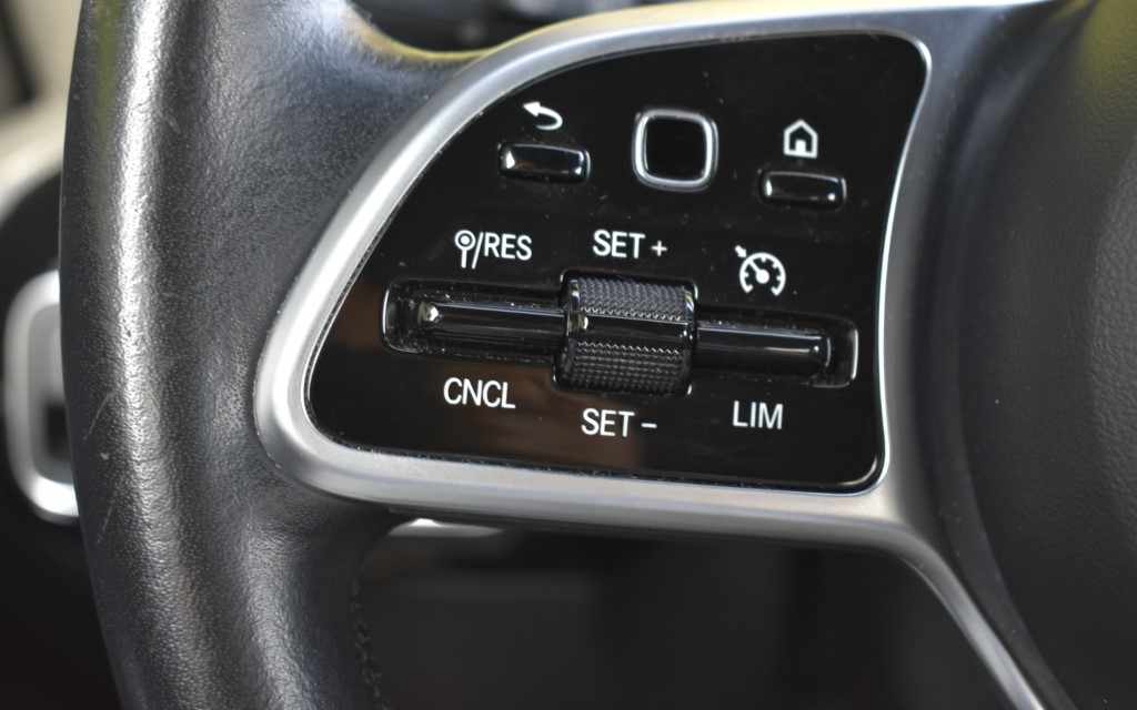 mercedes-benz-classe-a-a-250-e-2022-gasolina-1332cc