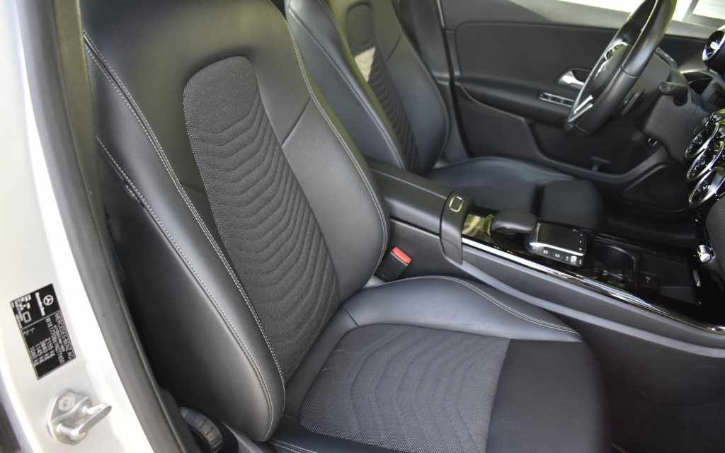 mercedes-benz-classe-a-a-250-e-2022-gasolina-1332cc