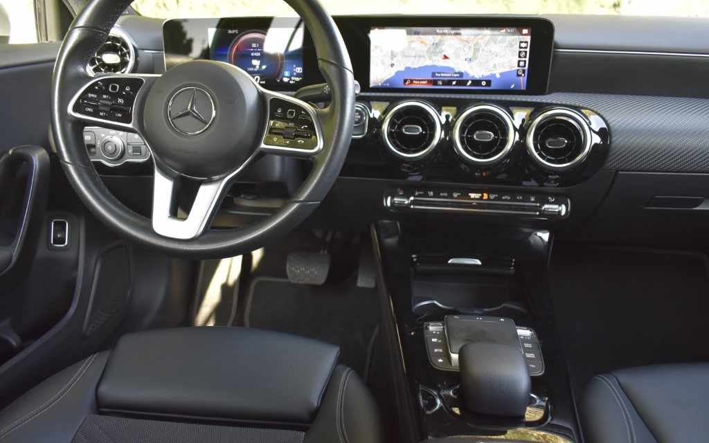mercedes-benz-classe-a-a-250-e-2022-gasolina-1332cc