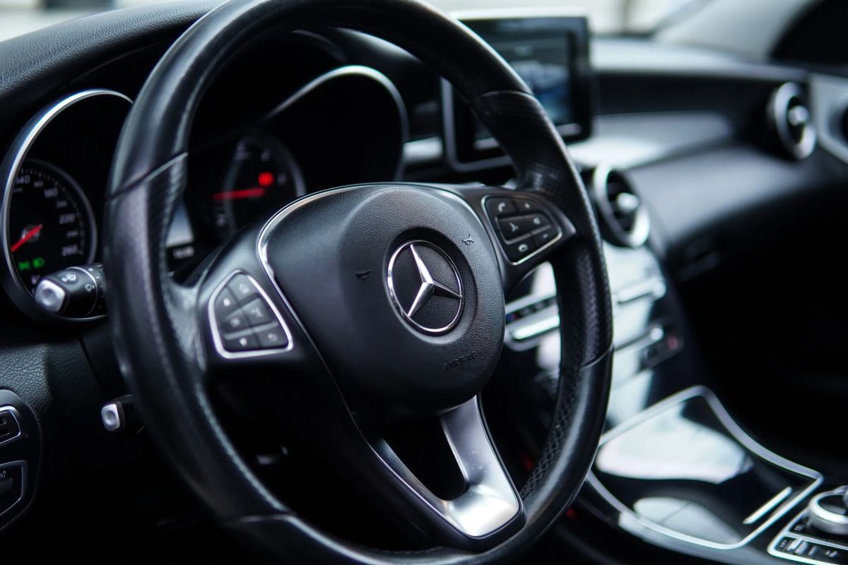 mercedes-benz-classe-c-2015-hibrido-a-diesel-2143cc