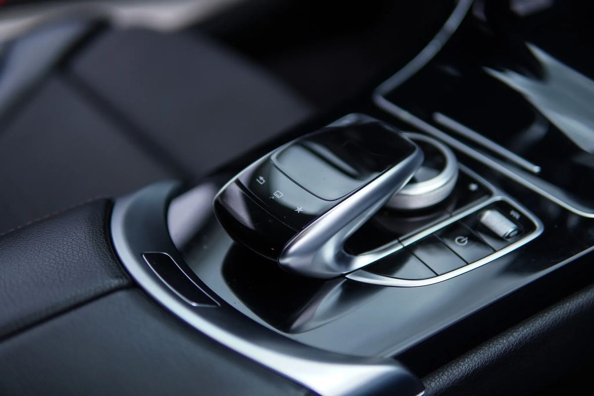 mercedes-benz-classe-c-2015-hibrido-a-diesel-2143cc