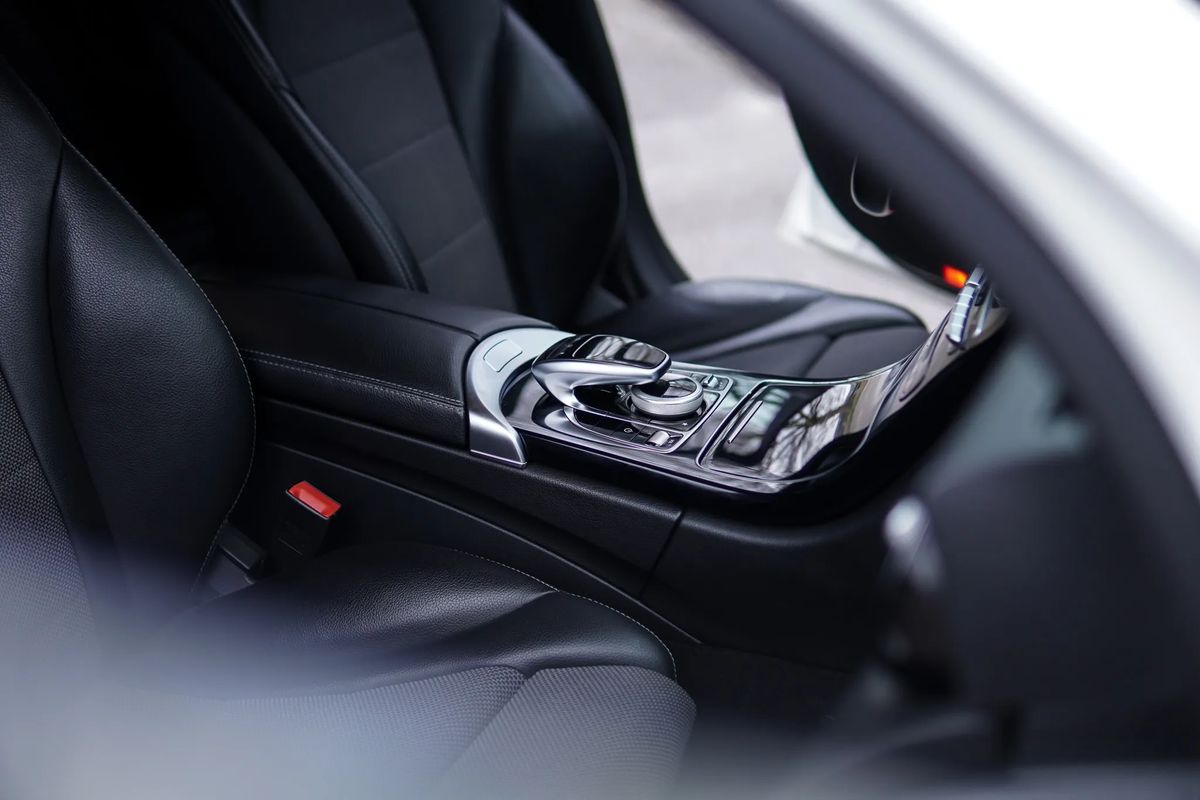 mercedes-benz-classe-c-2015-hibrido-a-diesel-2143cc