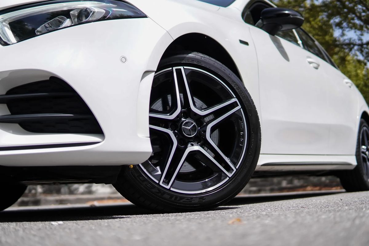 mercedes-benz-classe-a-2021-hibrido-a-gasolina-1332cc