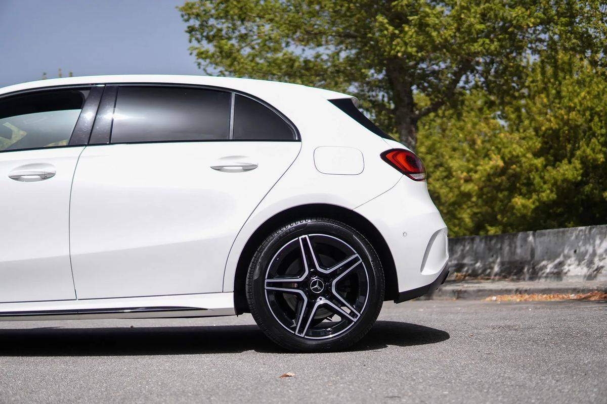 mercedes-benz-classe-a-2021-hibrido-a-gasolina-1332cc